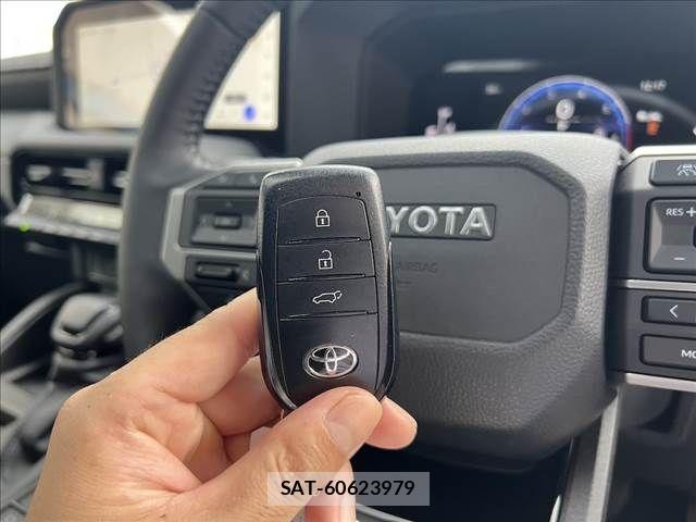 Toyota Land Cruiser 250 2025-10 8315029-28