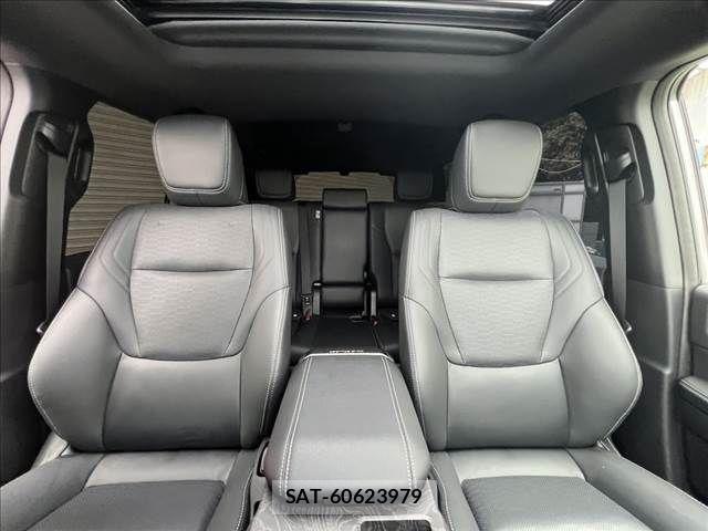 Toyota Land Cruiser 250 2025-10 8315029-29