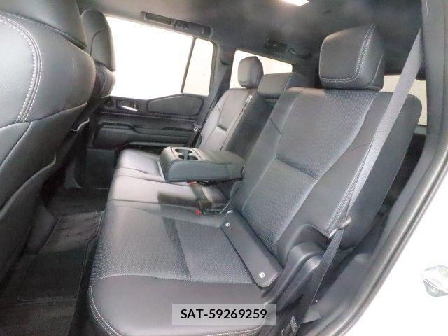 Toyota Land Cruiser 250 2025-09 8315024-8