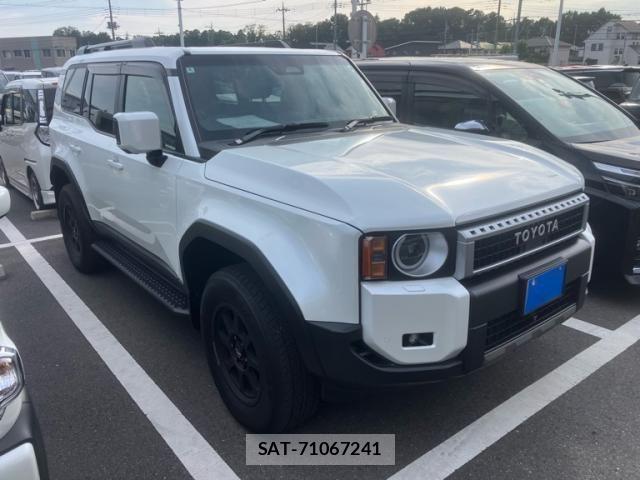 Toyota Land Cruiser 250 2024-06 8336425-2