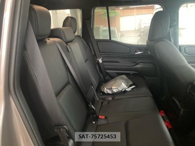 Toyota Land Cruiser 250 2024-12 8336412-19