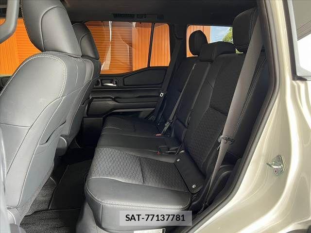 Toyota Land Cruiser 250 2024-08 8336409-18