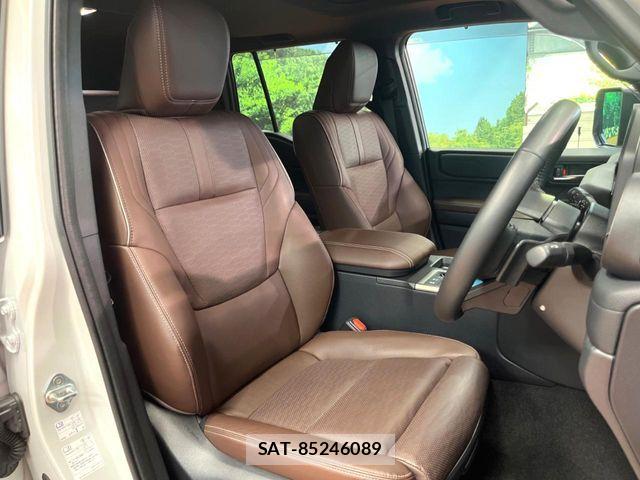 Toyota Land Cruiser 250 2024-06 8336405-9