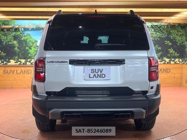 Toyota Land Cruiser 250 2024-06 8336405-17