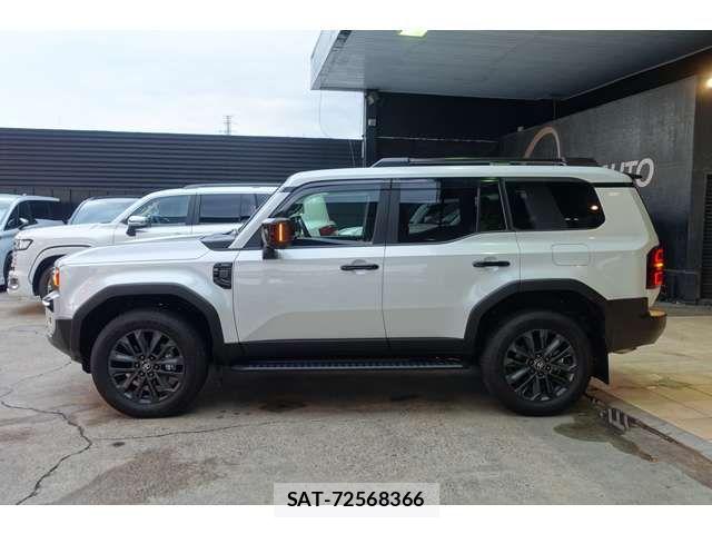 Toyota Land Cruiser 250 2025-01 8336402-3