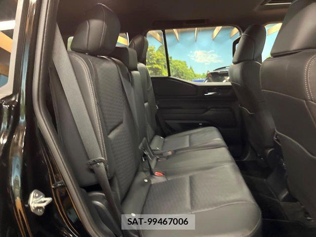 Toyota Land Cruiser 250 2025-06 8336420-8