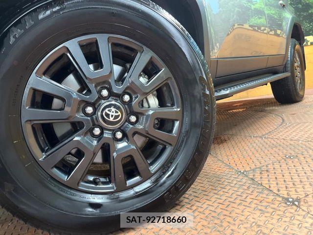 Toyota Land Cruiser 250 2024-11 8336410-12