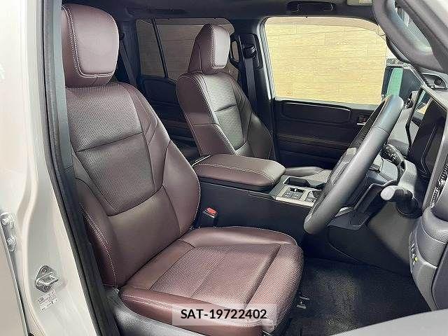 Toyota Land Cruiser 250 2024-12 8336407-10