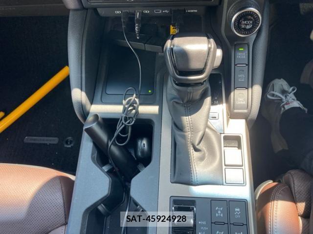 Toyota Land Cruiser 250 2024-08 8336411-22