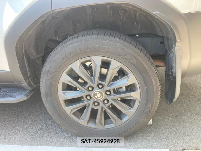 Toyota Land Cruiser 250 2024-08 8336411-7