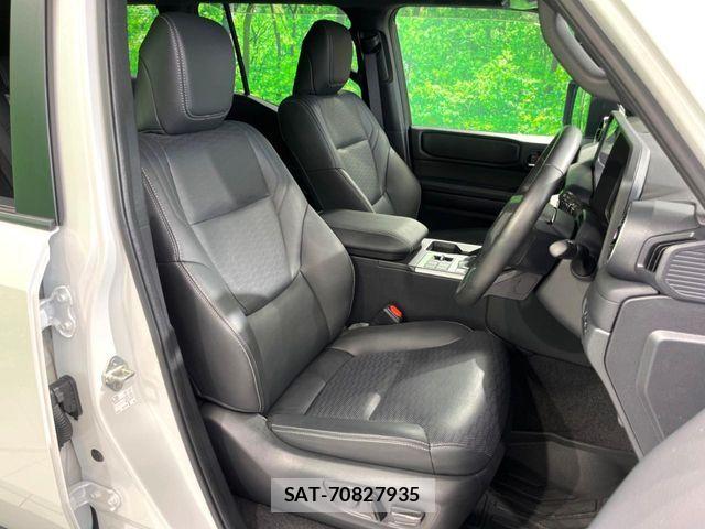 Toyota Land Cruiser 250 2025-01 8336421-9