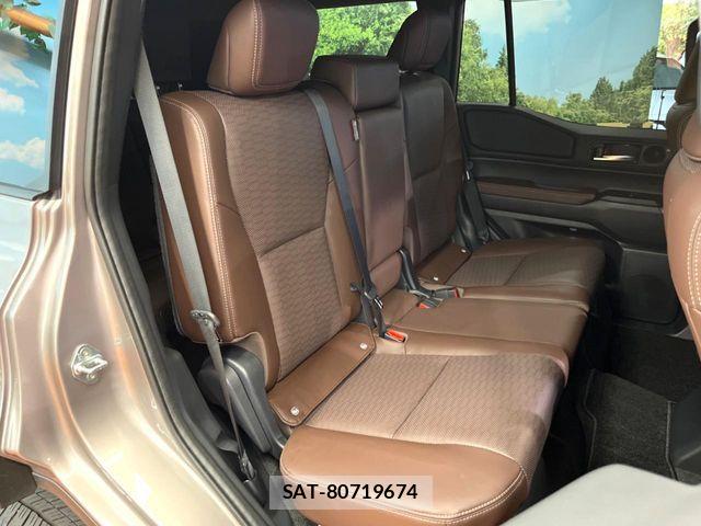 Toyota Land Cruiser 250 2024-09 8336404-9