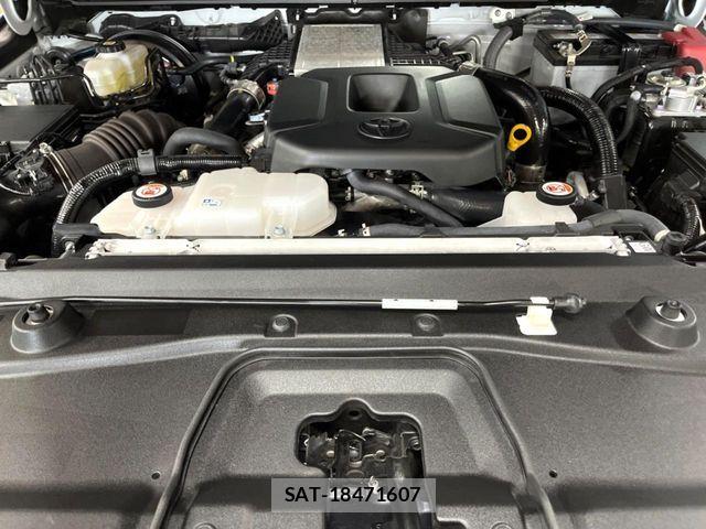Toyota Land Cruiser 250 2024-06 8336406-17