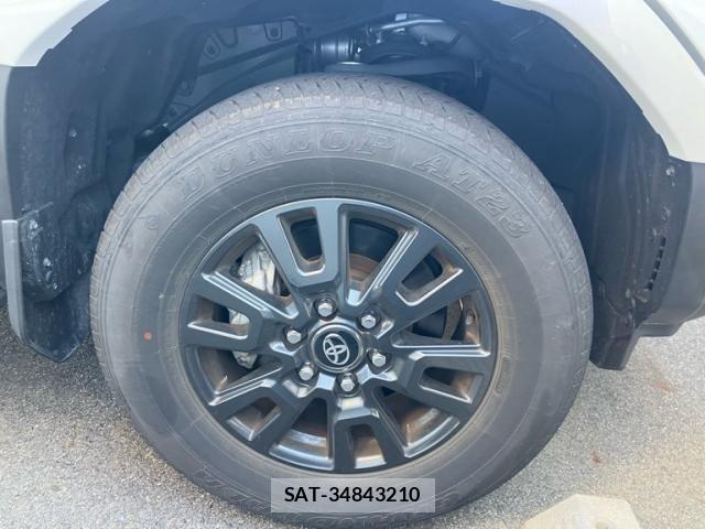 Toyota Land Cruiser 250 2024-07 8336416-5
