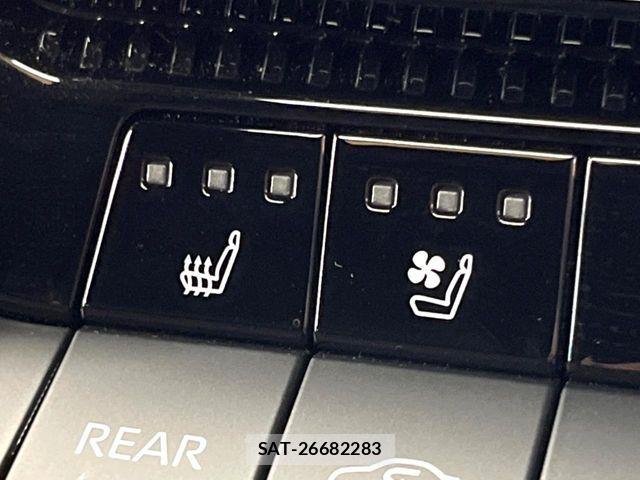 Toyota Land Cruiser 250 2024-12 8336422-8