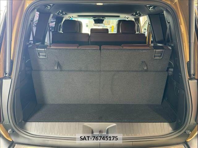 Toyota Land Cruiser 250 2024-06 8336424-12