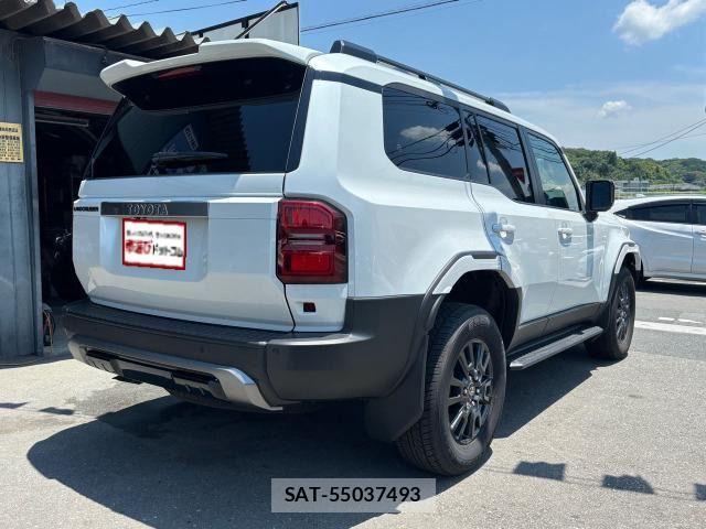 Toyota Land Cruiser 250 2025-03 8336403-1