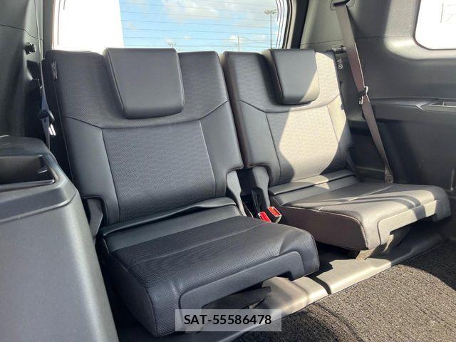 Toyota Land Cruiser 250 2024-09 8354785-9
