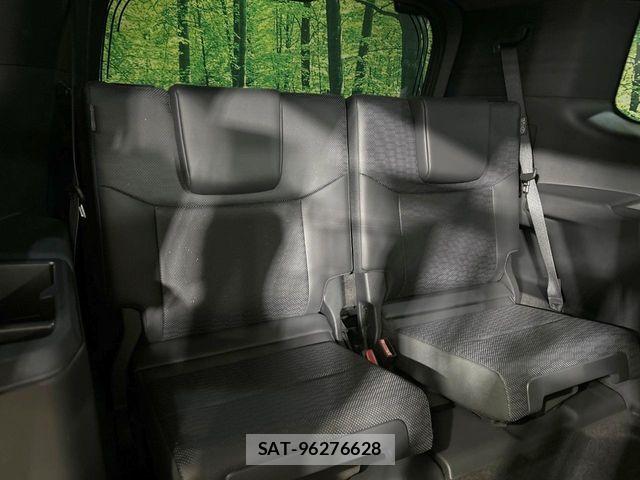 Toyota Land Cruiser 250 2025-01 8354786-9