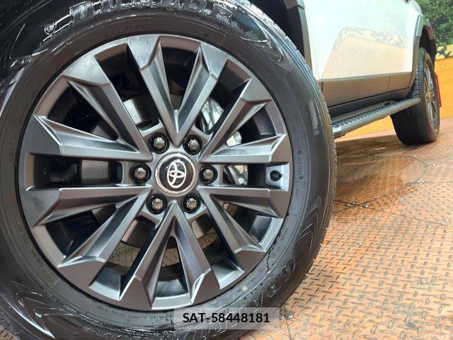 Toyota Land Cruiser 250 2025-07 8354777-12