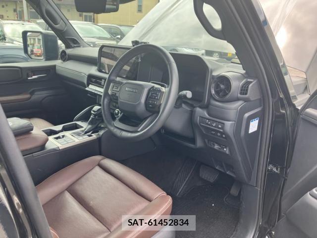Toyota Land Cruiser 250 2024-06 8354781-11