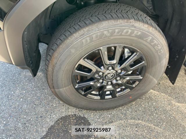 Toyota Land Cruiser 250 2025-10 8354782-4