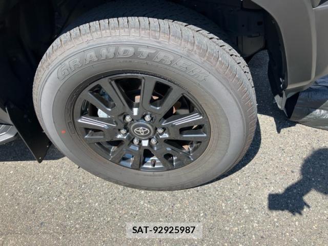 Toyota Land Cruiser 250 2025-10 8354782-7