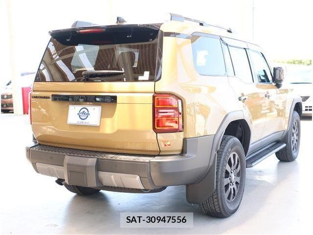 Toyota Land Cruiser 250 2024-07 8354784-5