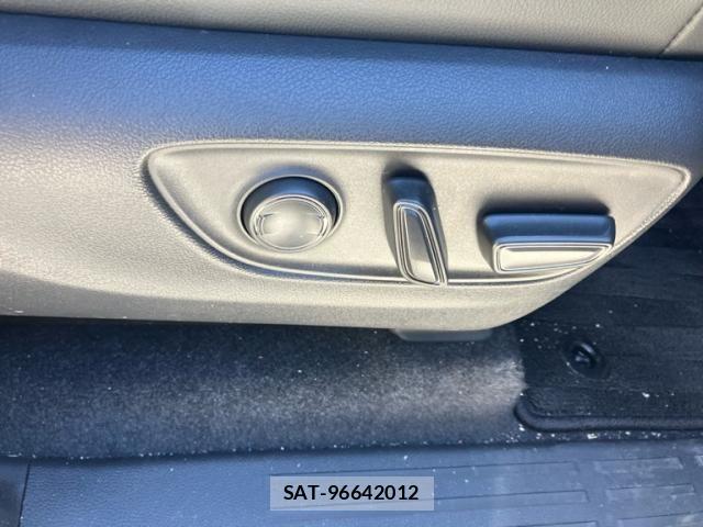Toyota Land Cruiser 250 2024-10 8366563-11
