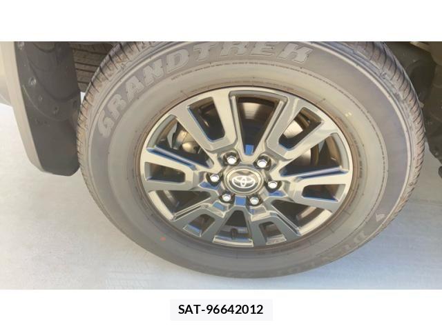 Toyota Land Cruiser 250 2024-10 8366563-22