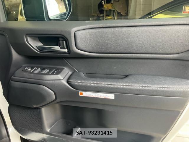 Toyota Land Cruiser 250 2025-08 8366551-11