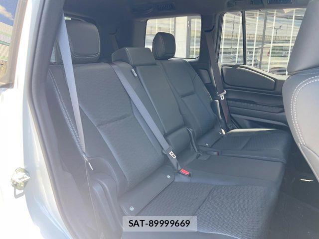 Toyota Land Cruiser 250 2024-11 8366562-9
