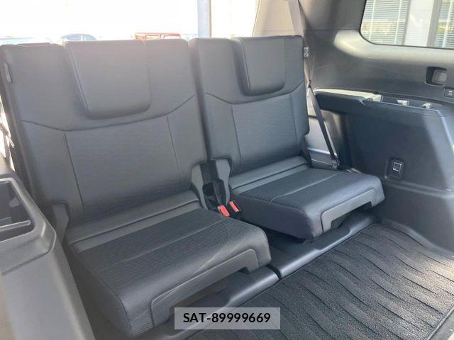Toyota Land Cruiser 250 2024-11 8366562-10