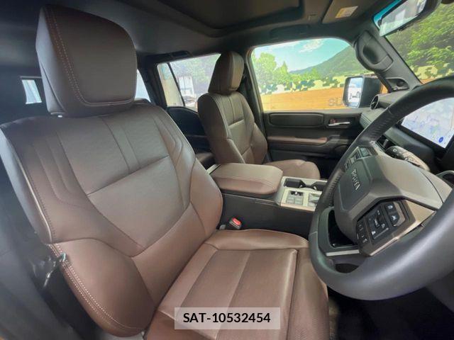 Toyota Land Cruiser 250 2024-06 8366548-6