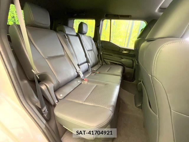 Toyota Land Cruiser 250 2025-09 8366558-8
