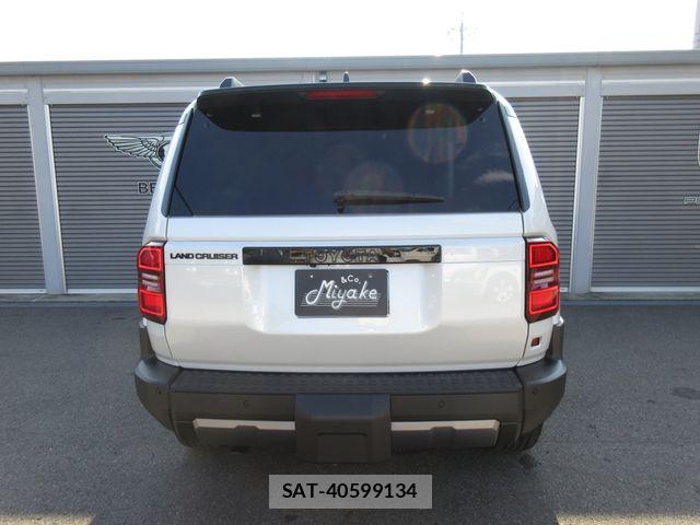 Toyota Land Cruiser 250 2025-06 8366549-12