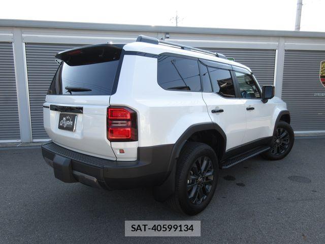 Toyota Land Cruiser 250 2025-06 8366549-13