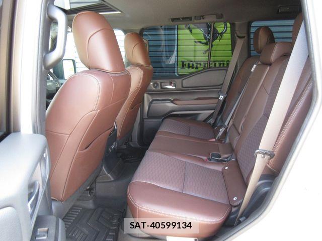 Toyota Land Cruiser 250 2025-06 8366549-25