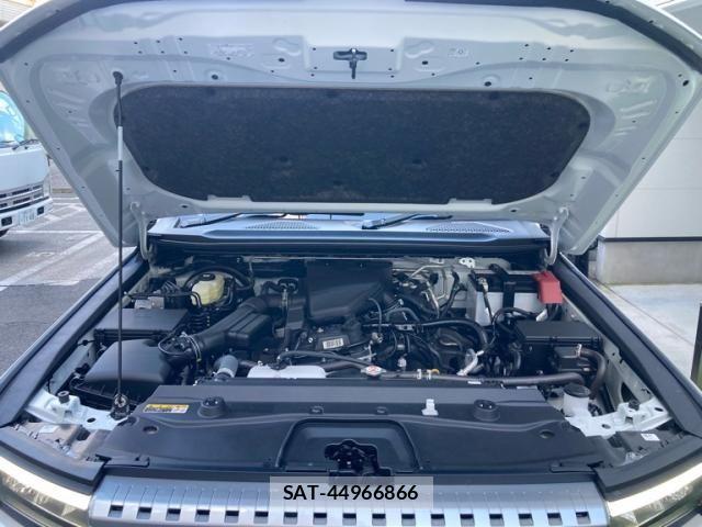 Toyota Land Cruiser 250 2025-09 8366561-12