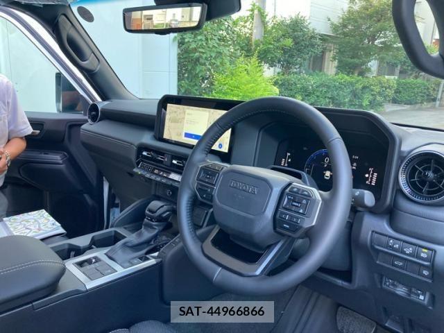 Toyota Land Cruiser 250 2025-09 8366561-14