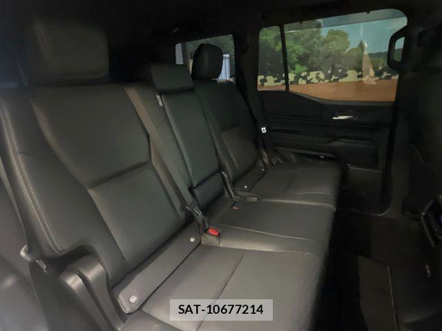 Toyota Land Cruiser 250 2025-07 8366557-7