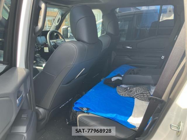 Toyota Land Cruiser 250 2025-11 8366564-11