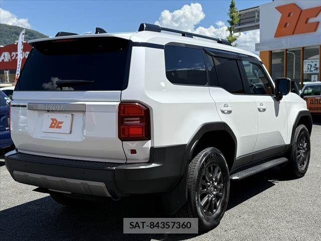 Toyota Land Cruiser 250 2024-10 8366554-14