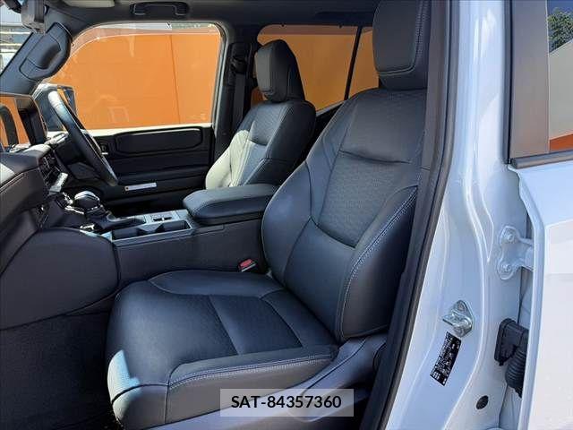 Toyota Land Cruiser 250 2024-10 8366554-16