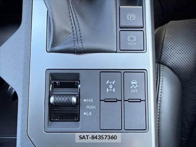 Toyota Land Cruiser 250 2024-10 8366554-26
