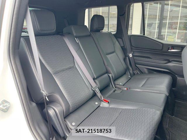 Toyota Land Cruiser 250 2025-03 8366559-13