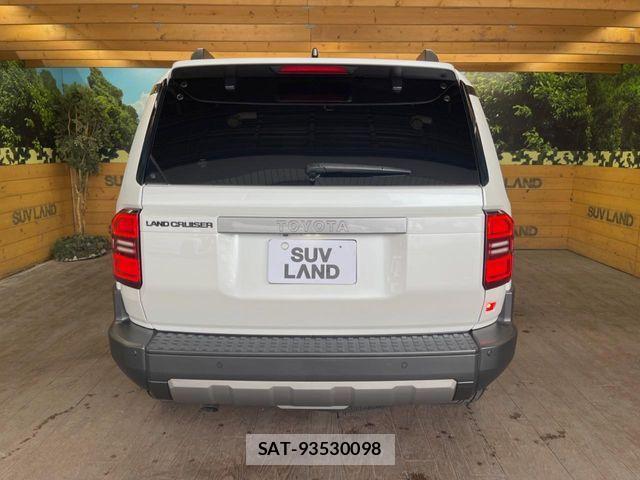 Toyota Land Cruiser 250 2024-12 8438276-14