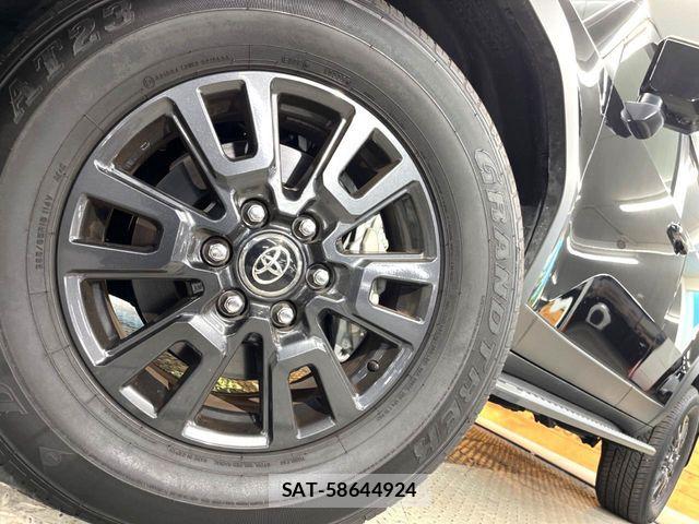 Toyota Land Cruiser 250 2025-02 8438275-12
