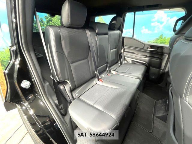 Toyota Land Cruiser 250 2025-02 8438275-8