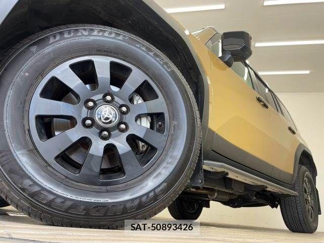Toyota Land Cruiser 250 2024-06 8485565-18